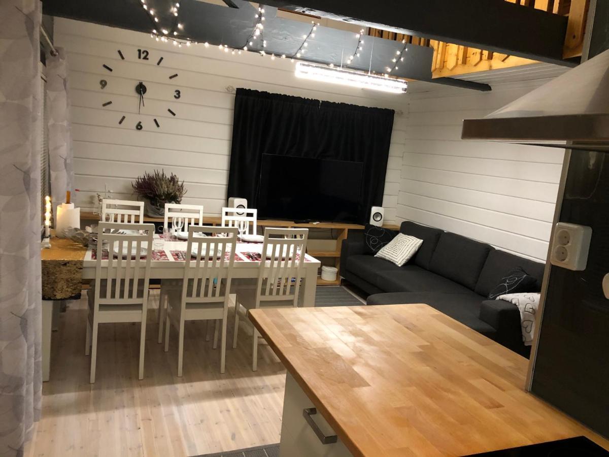 Syoete Huuhkamajat Cottage 外观 照片